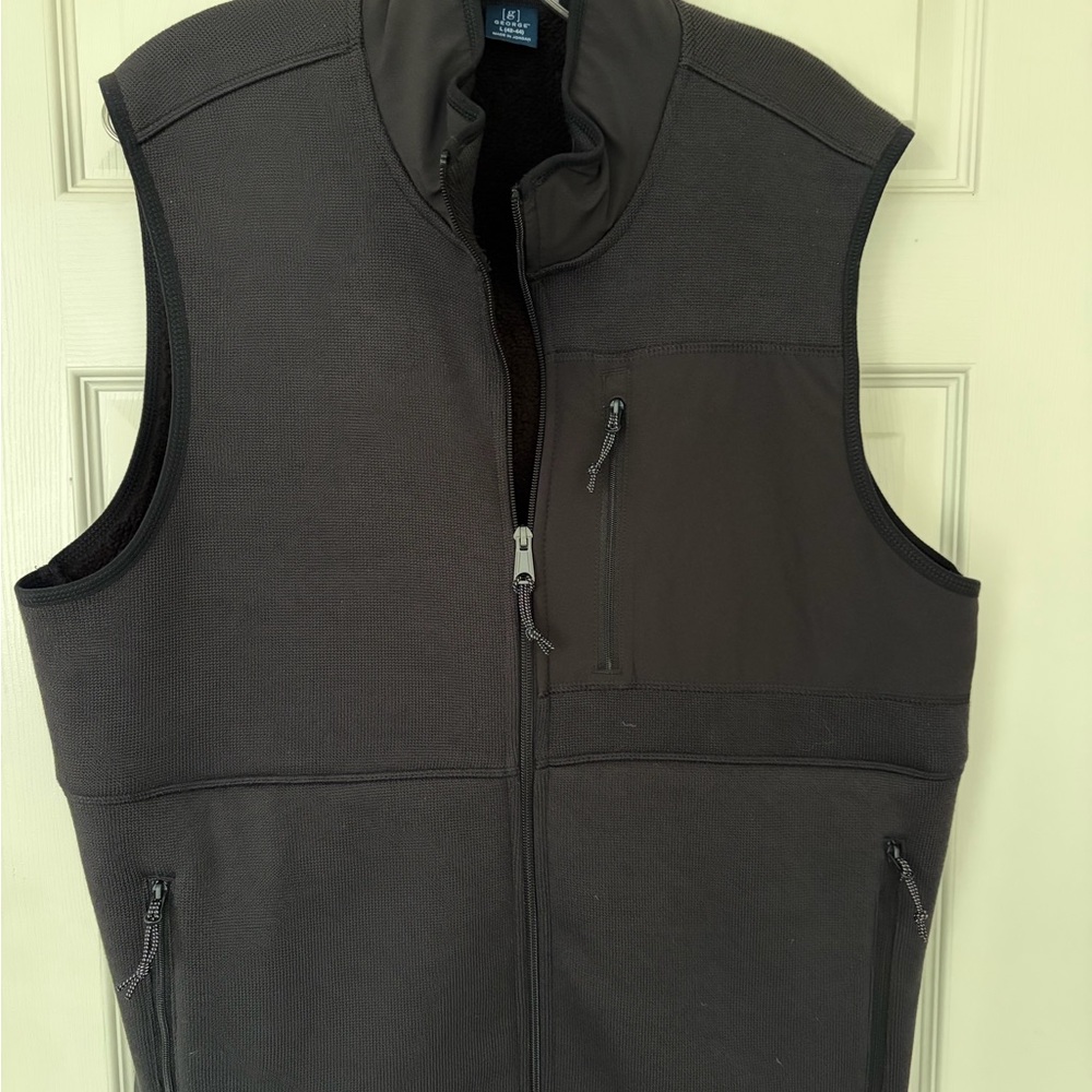 Men's Black Fleece Vest